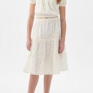 NWT Gap Eyelet Tiered Cotton Skirt